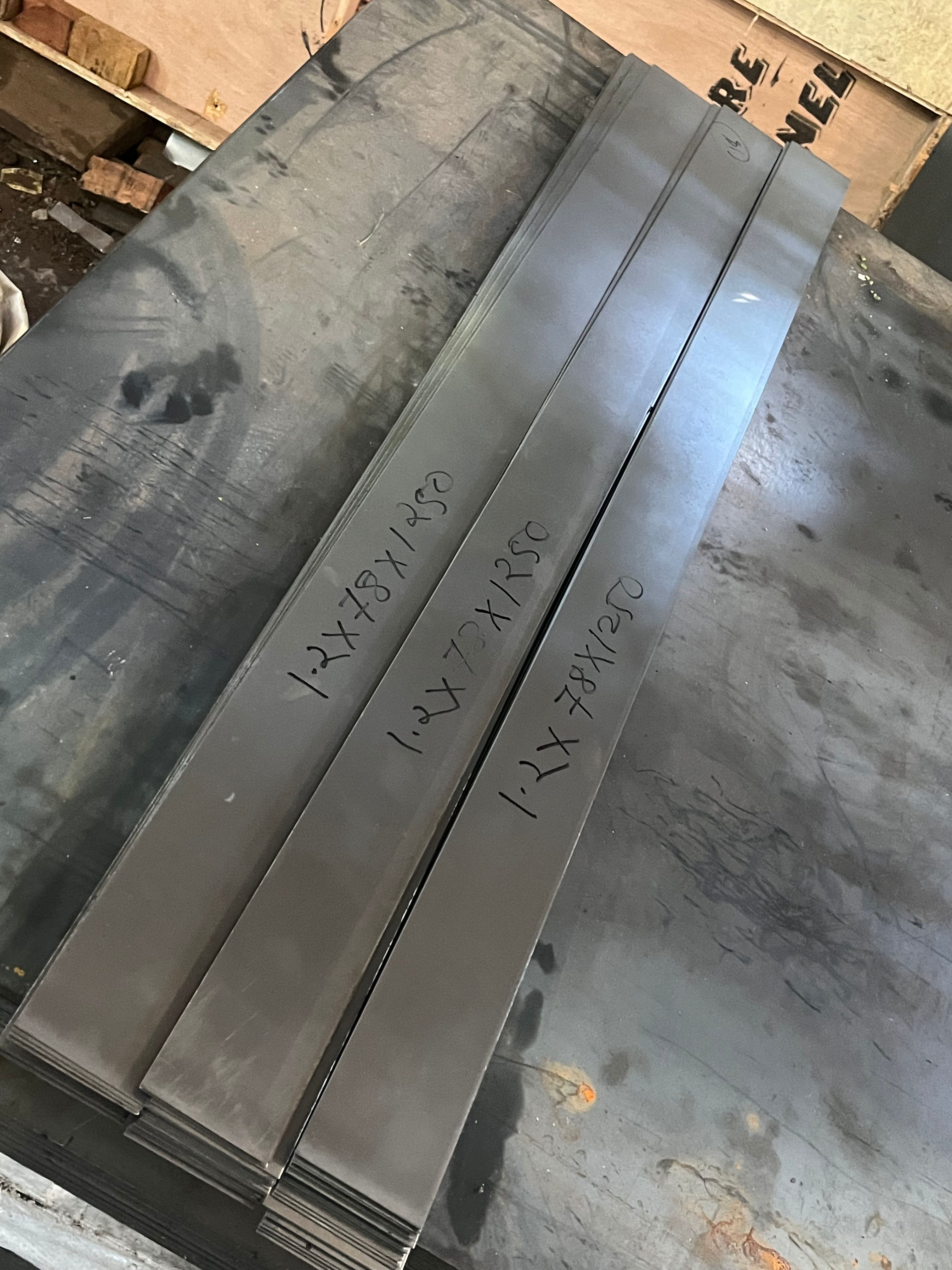 Metal Cutting Size 6